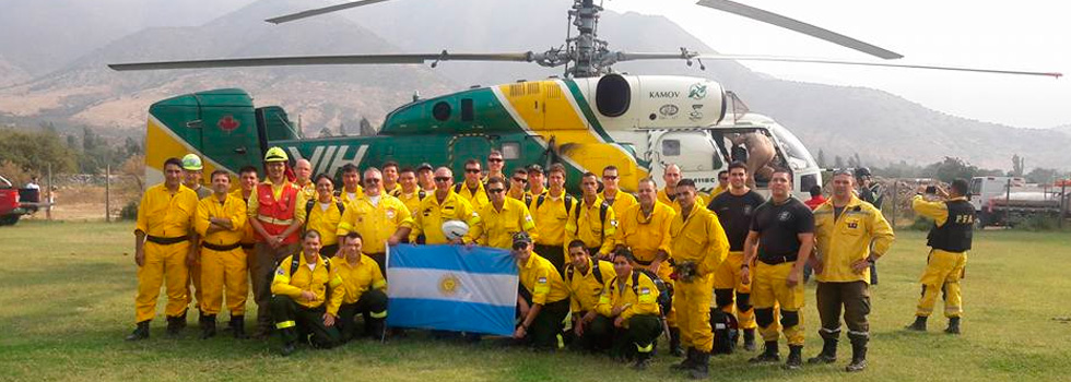 Los bomberos voluntarios ya están trabajando en los incendios de Chile